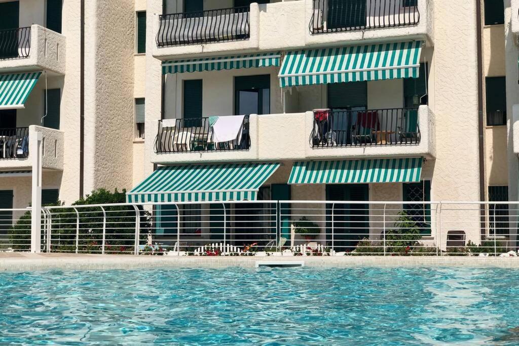 El Palmar Residence Vista-Mare E Vista-Piscina Lido di Jesolo Buitenkant foto